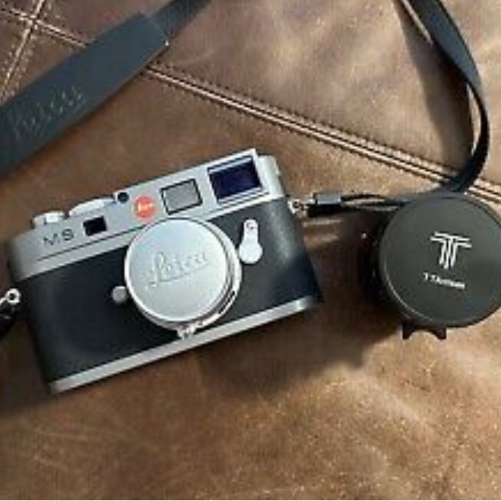 Leica camera M9